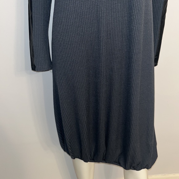 Womens long sleeve dress size Small - Picture 4 of 8